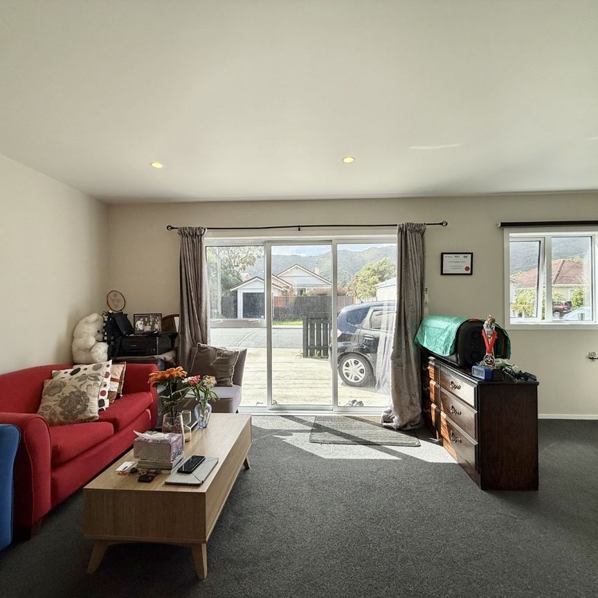 2 Bedroom House in Fairfield - Photo 1