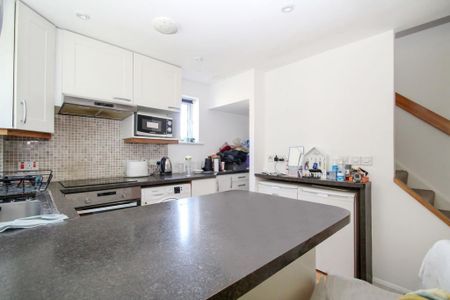 1 bedroom terraced house to rent - Photo 4