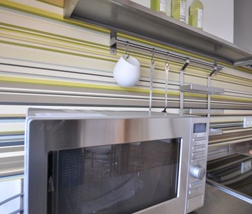 TOP Designer-Wohnung mit Dachterrasse Nähe Bahnhof Deutz - Photo 1