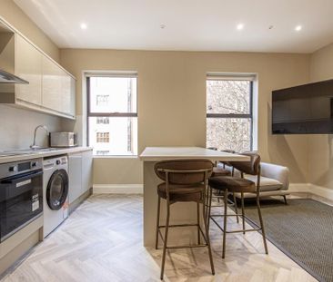 3 bedroom apartment to rent - Photo 2