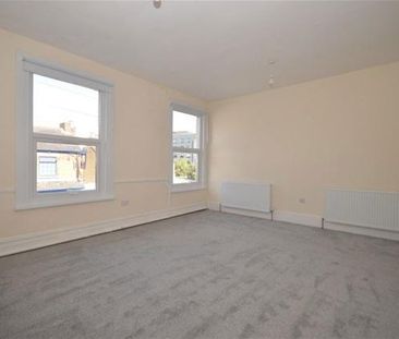 3 bedroom house to rent - Photo 2