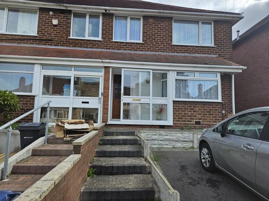 3 bedroom terraced house to rent - Photo 1