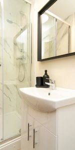 Studio Flat, Parr Street, L1 - Photo 4