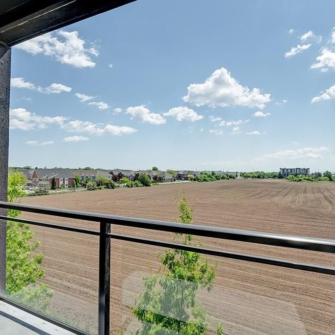 For Lease - 5010 Corporate Drive Unit# 226, Burlington, Ontario - Photo 1