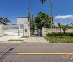 Sobrado para alugar 3 quartos, 230 m² em Butiatuvinha, Curitiba - Photo 1