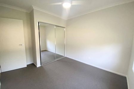 DISPLAY HOME QUALITY - Photo 4