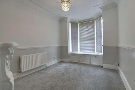 North End Grove, Portsmouth, PO2 - Photo 4