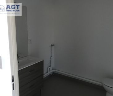 Location Appartement 1 pièce 33m² BEAUVAIS 60000 - Photo 3