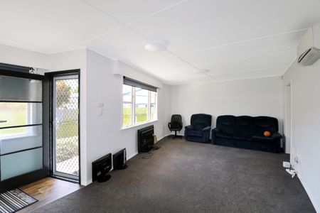 Trentham Living - Photo 2