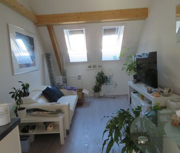 2.5-Zimmer-Dachwohnung zu vermieten - Photo 1
