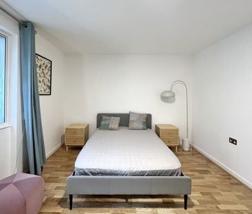 Polygon Road, London - Photo 4