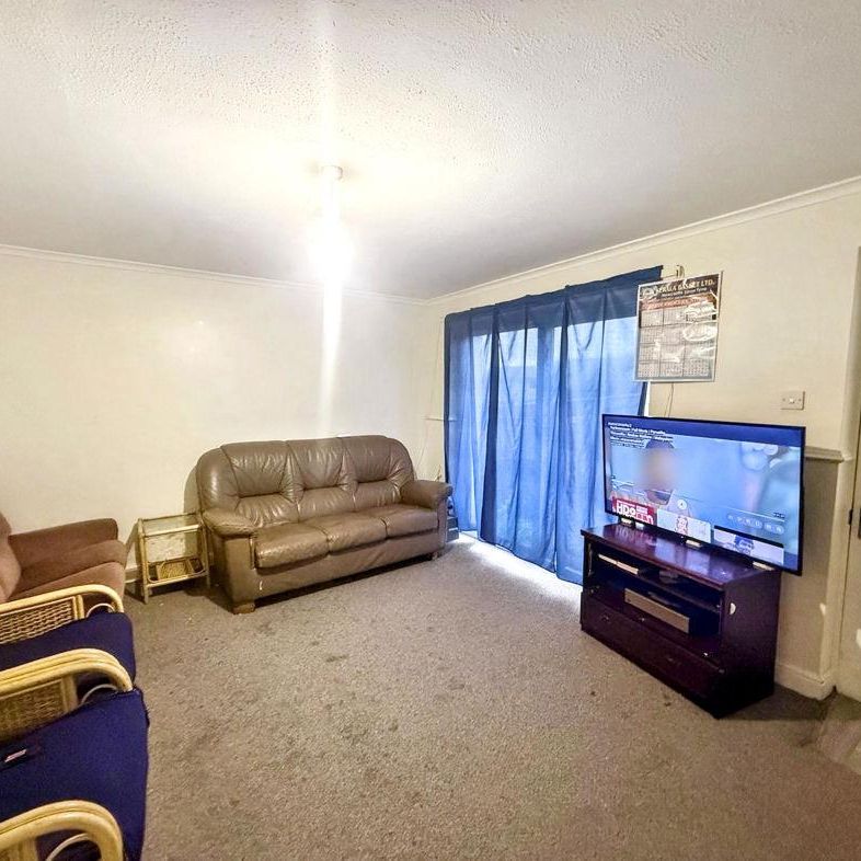 Earsdon Close, ., Newcastle upon Tyne, Tyne and Wear, NE5 2RL - Photo 1