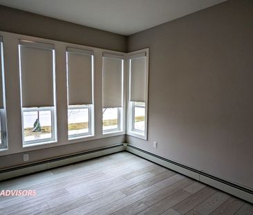 #1106 681 Savanna Boulevard Northeast - Photo 2