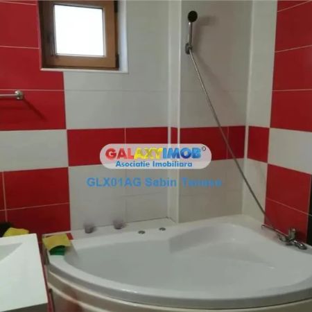 de inchiriat ap cu 3 camere cf 1 dec cu curte interioara - Photo 4