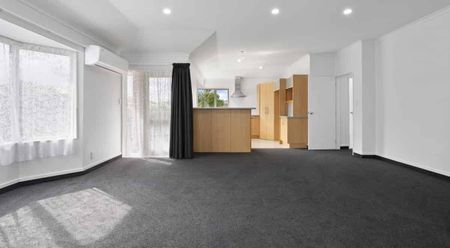 Fresh Townhouse on Featherston! - Photo 5