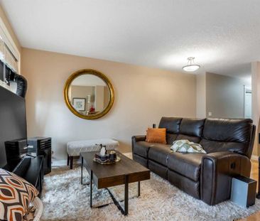 Modern Elegance And Urban Convenience: 2 Bed, 2 Bath Condo At 'the ... - Photo 6