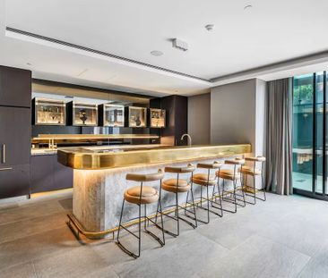 Modern Elegance with Abundant Light and Comfort - Photo 1