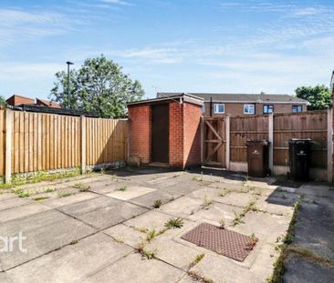 3 bedroom terraced house to rent - Photo 6