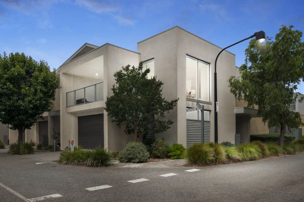 2 Withers Way, Mentone. - Photo 1