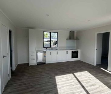 Newly Built Three Bedroom Home - Photo 1