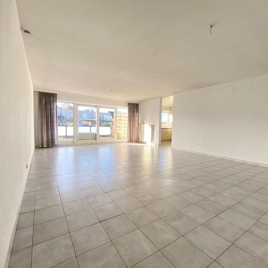 Groot appartement op wandelafstand van station en centrum! - Photo 1