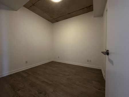 For Lease - 1205 Queen Street Unit# 306, Toronto, Ontario - Photo 4