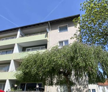 Renovierte, Zentrumsnahe - Hochparterrewohnung - Photo 4