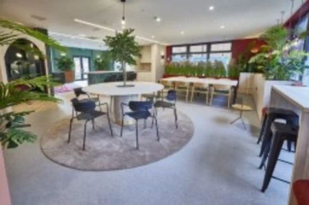 Silver En Suite (Mid Floors) - Photo 5