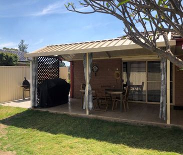 7 Medwin Place, Quakers Hill NSW 2763 - House For Rent | Domain - Photo 3