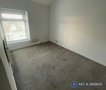 4 bedroom terraced house to rent - Photo 5