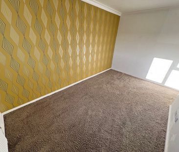 RodneyWay, ILKESTON - Photo 3