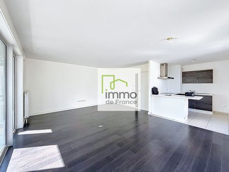 Location Appartement 4 pièces 88m² - Photo 2
