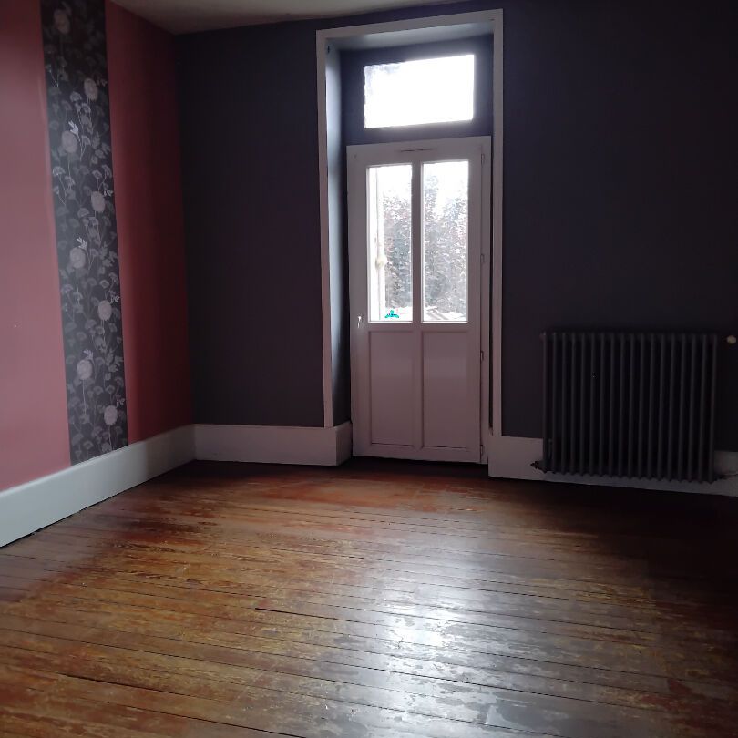 Vaste appartement 100 m² centre ville AUTUN - Photo 1