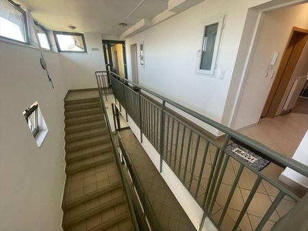 Kiadó jó állapotú lakás - Győr - Fotó 5