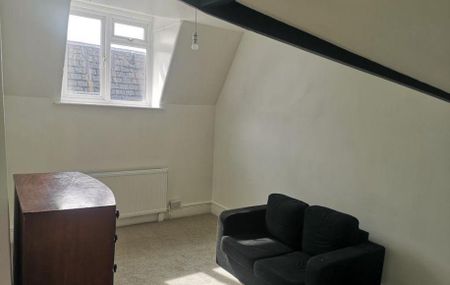 3 bedroom apartment to rent - Photo 5