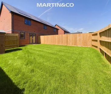 2 bedroom end of terrace house to rent - Photo 4