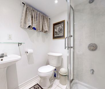 For Lease - 257 Cherokee Boulevard, Toronto, Ontario - Photo 4