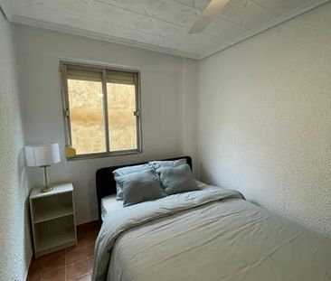 Carrer Ferrandis Luna, Manises, Valencian Community 46940 - Photo 1