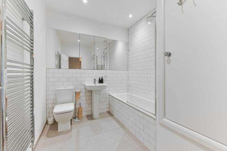 Highland Road, Crystal Palace, SE19 - Photo 2