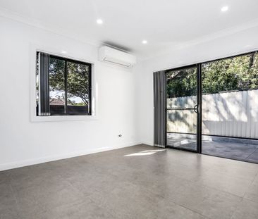 Modern 3-Bedroom Home with Ensuite & Secure Front Fence - Photo 1