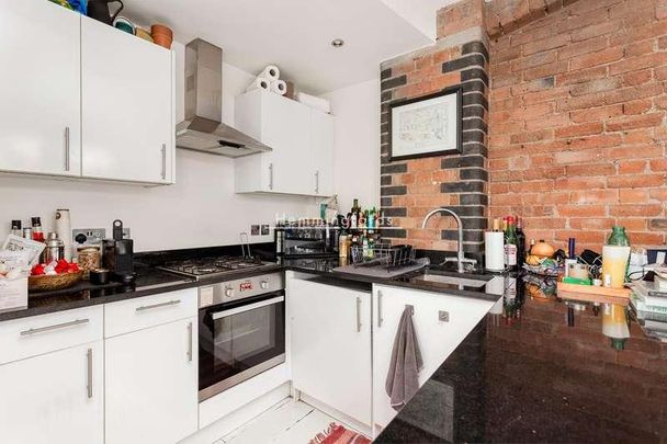 Cottons Gardens, Shoreditch, E2 - Photo 1