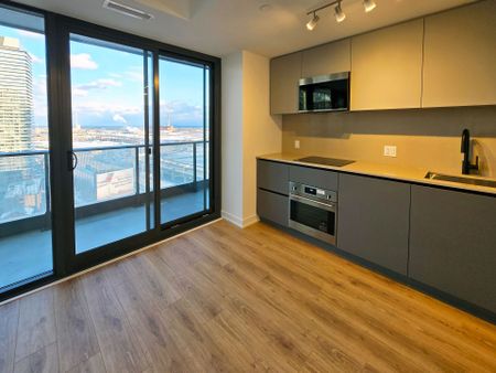 For Lease - 35 Parliament Street Unit# 1901, Toronto, Ontario - Photo 5