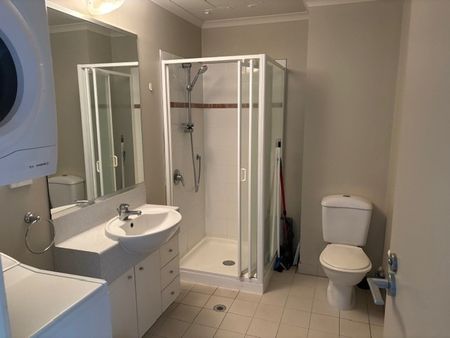 Fabulous Studio in Great Location! - Photo 3