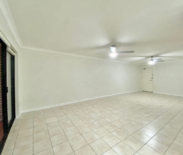 Modern Spacious Family Unit!! - Photo 1