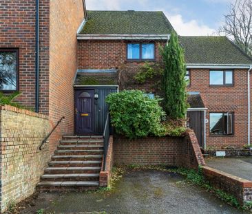 2 bedroom terraced house to rent - Photo 1