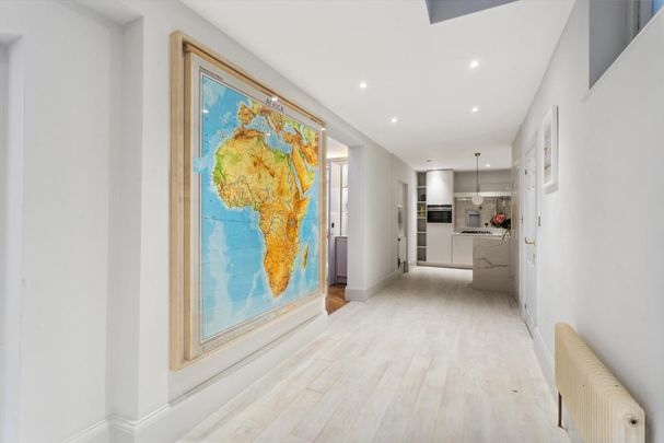 3 bedroom flat to rent - Photo 1