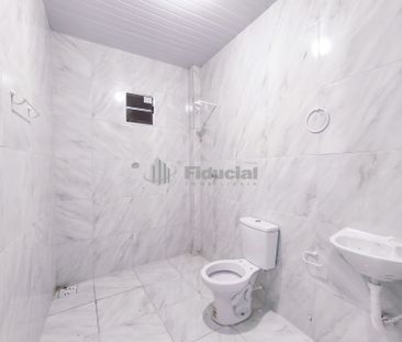 JOSE BONIFACIO - APARTAMENTO - R JAIME BENEVOLO, 779 AP B TERREO - Foto 1