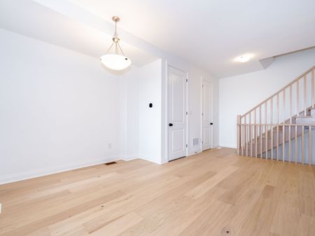 For Lease - 46 Azure Drive, Markham, Ontario - Photo 3