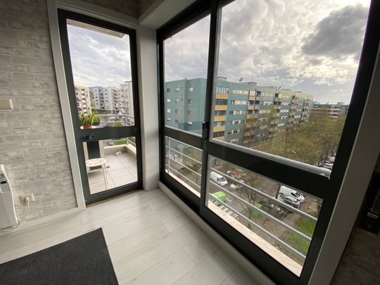 4 bedroom flat - central location (Belgian Tavern Area) - Photo 1