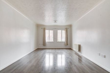 2 bed ground floor flat to rent in Rea Road, Birmingham, B31 - Photo 2